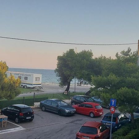 Dolphin 2 Apartment Артемида Екстериор снимка